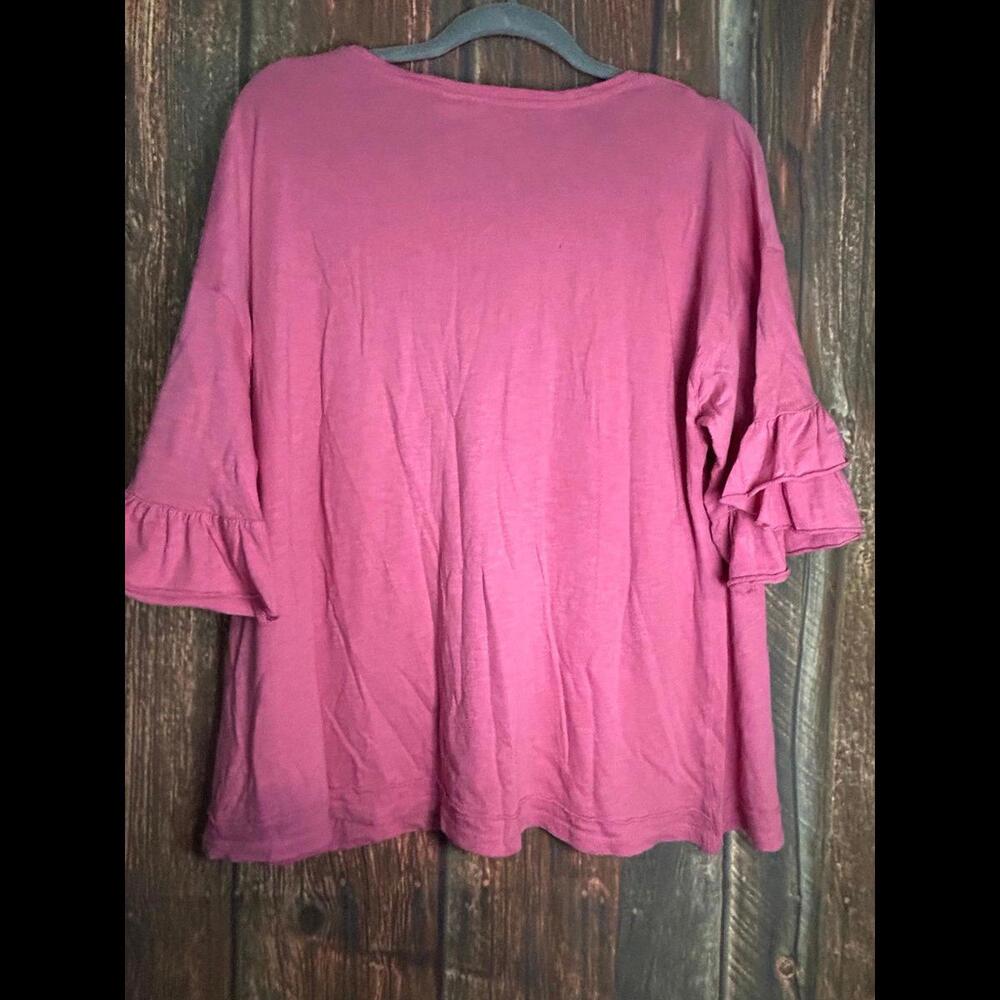 Plus Size Ruffle Sleeve Top 18/20 - Picture 2 of 5